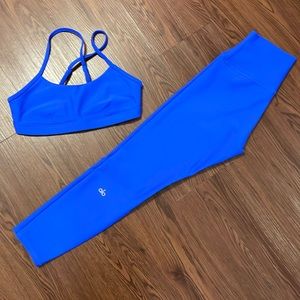 Alo ⅞ High-Waist Airlift Leggings and Airlift Intrigue Bra - Matching Set